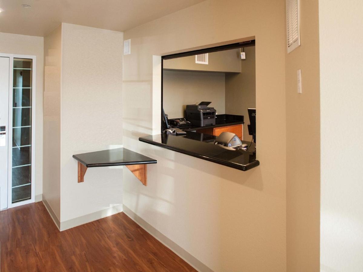 Woodspring Suites Fort Worth Fossil Creek Экстерьер фото