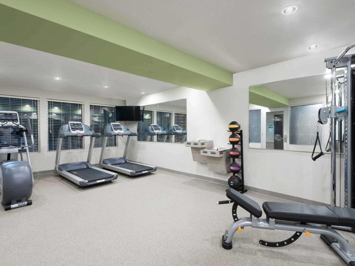 Woodspring Suites Fort Worth Fossil Creek Экстерьер фото