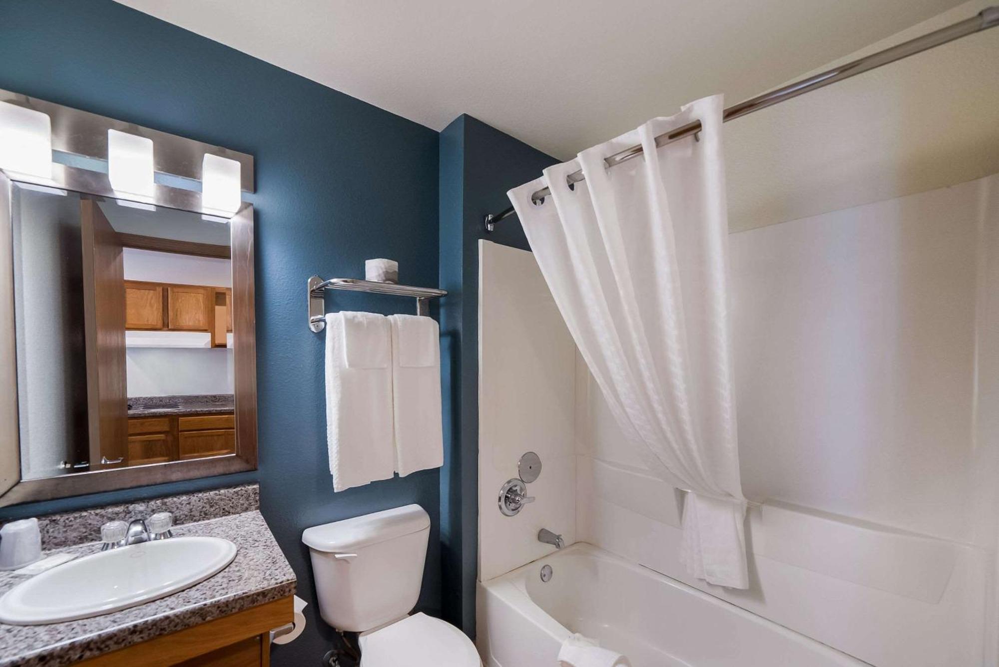 Woodspring Suites Fort Worth Fossil Creek Экстерьер фото