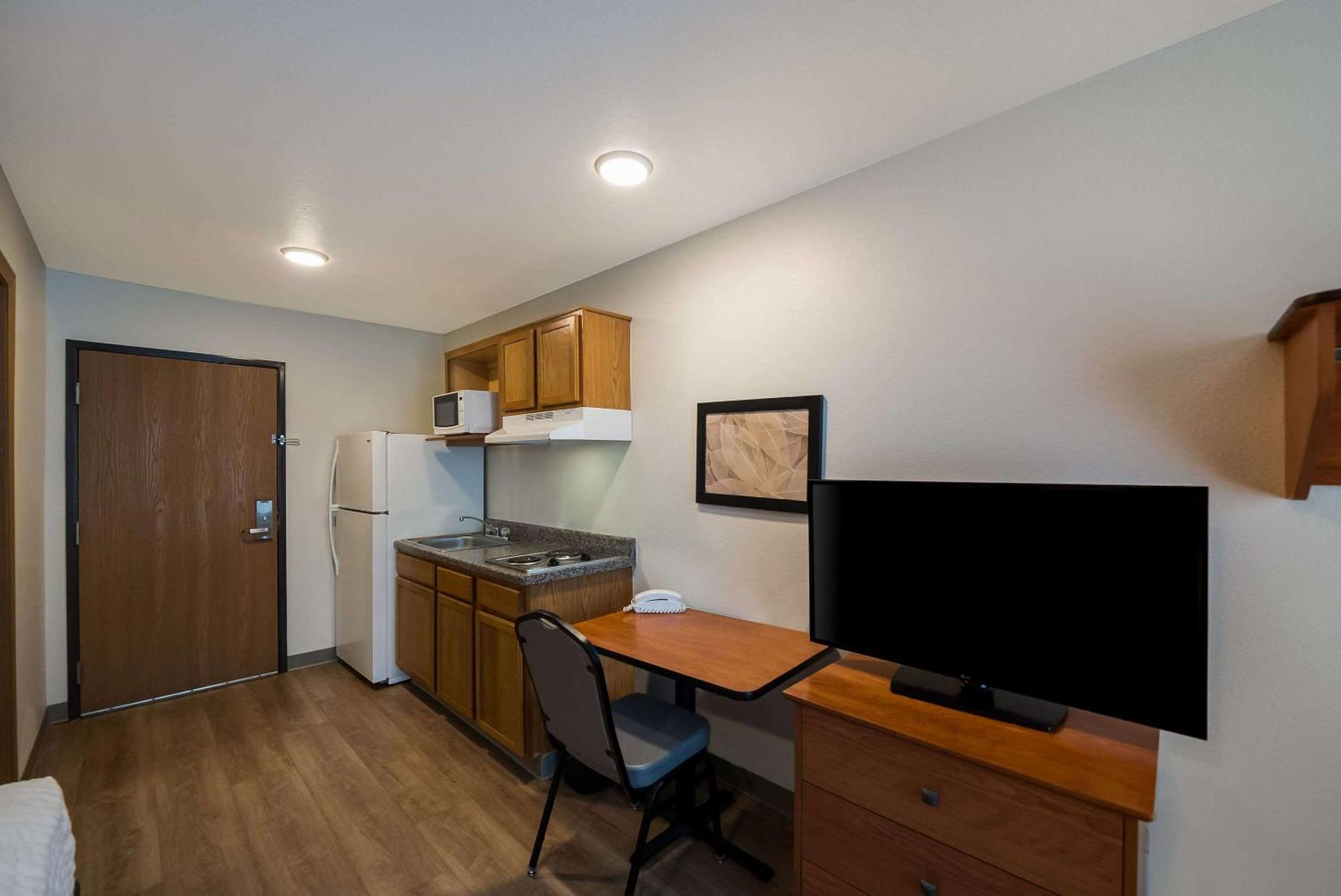 Woodspring Suites Fort Worth Fossil Creek Экстерьер фото