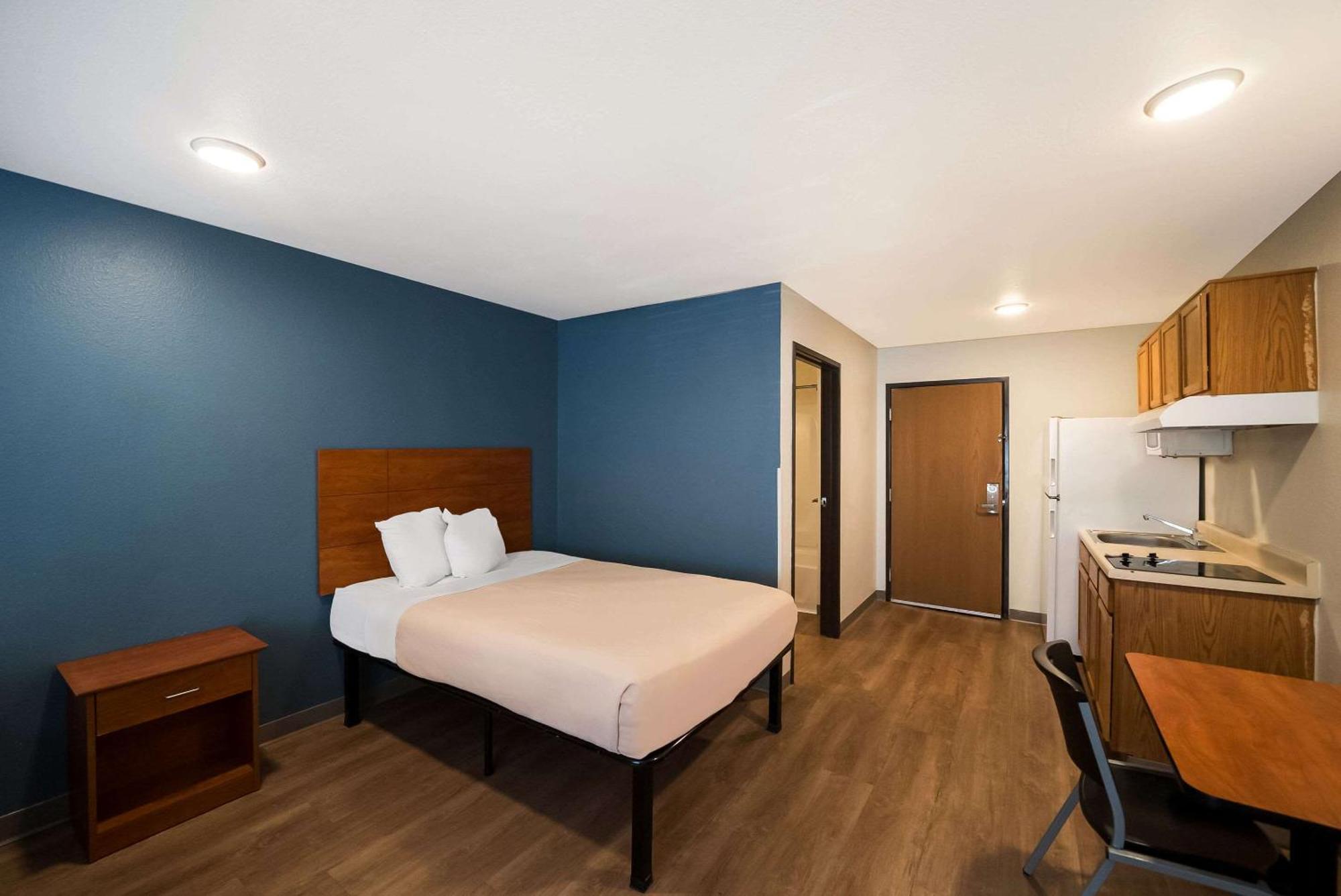 Woodspring Suites Fort Worth Fossil Creek Экстерьер фото
