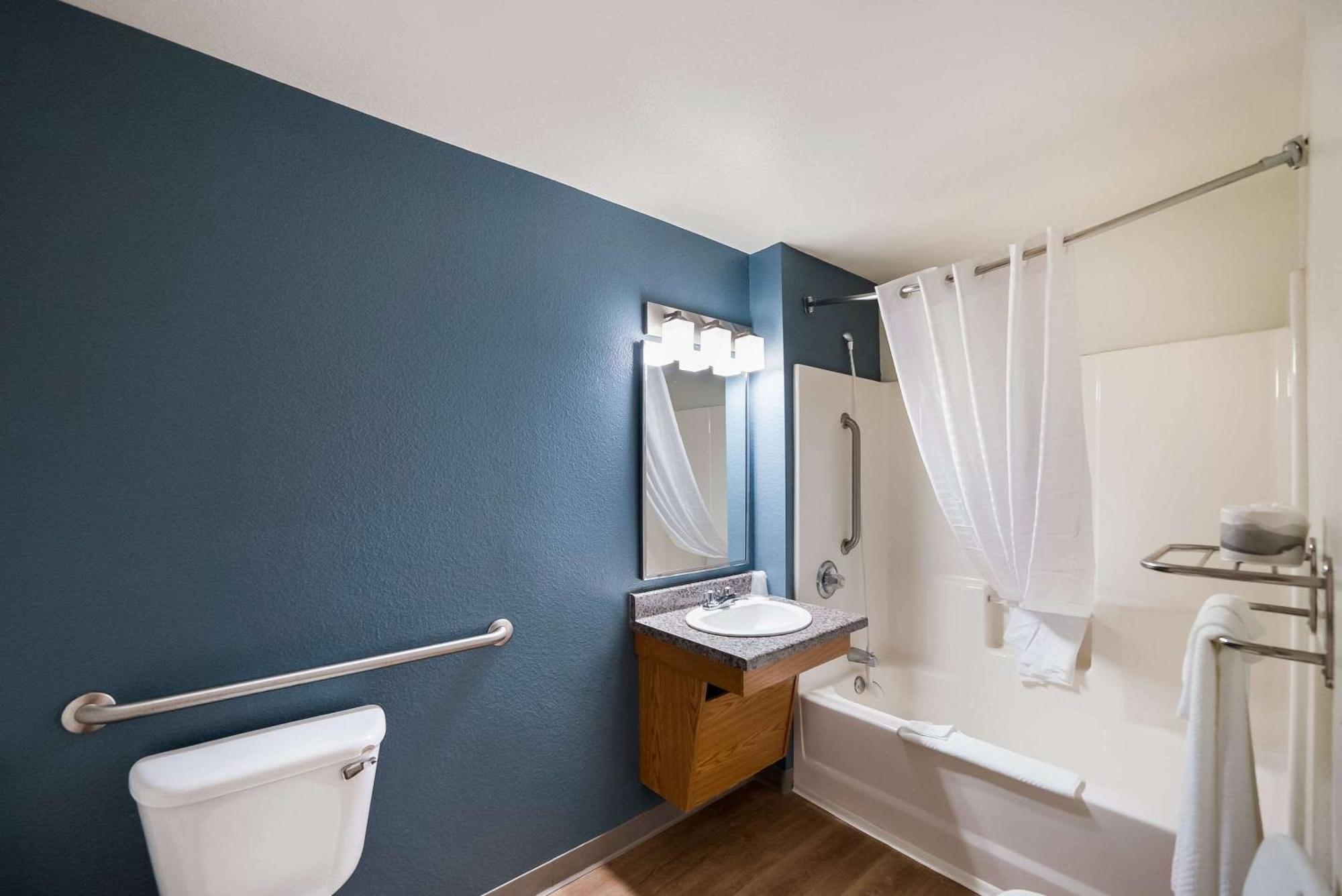 Woodspring Suites Fort Worth Fossil Creek Экстерьер фото