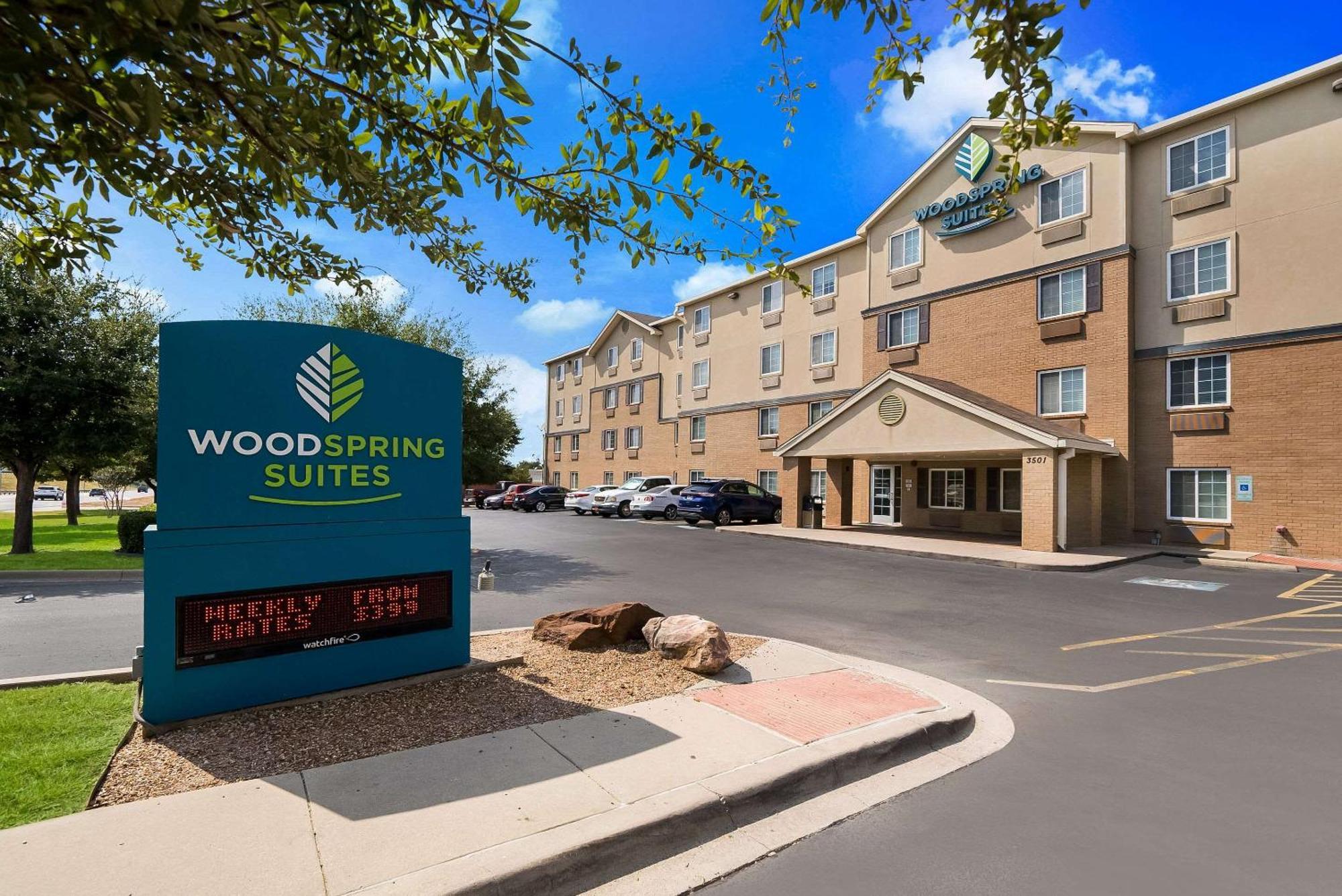 Woodspring Suites Fort Worth Fossil Creek Экстерьер фото